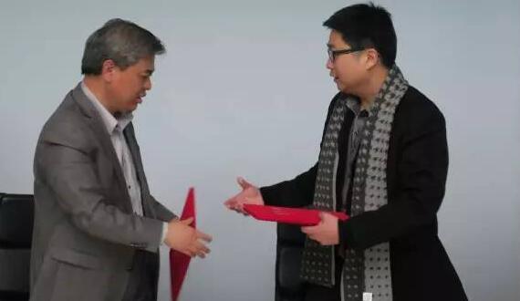 游艇会yth206组团进建履历无锡“拈花湾”，并与MAO签署战术合作，预示着游艇会yth206将在精品地产、产业地产、游览地产等领域与MAO加强深度合作。