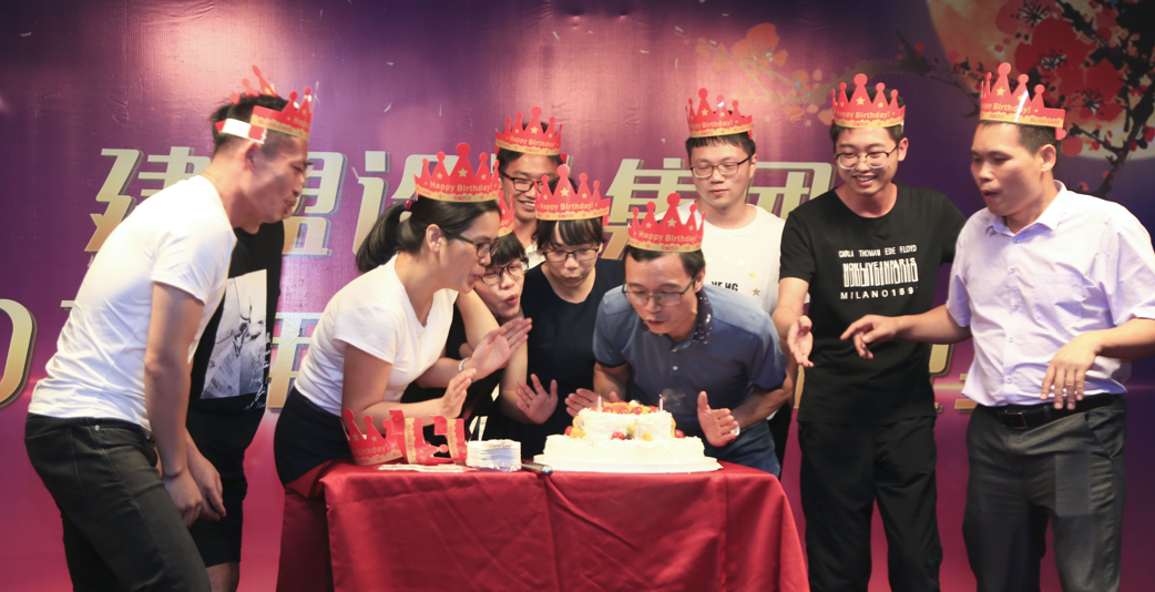 游艇会yth2062017年中秋博饼晚宴圆满进行