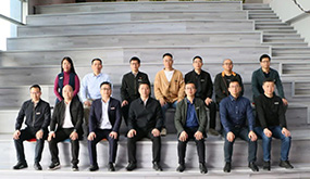 厦门市集美区倪杰区长一行光临游艇会yth206调查领导