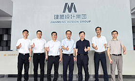 集美区副区长徐墩煌一行光临游艇会yth206调研领导